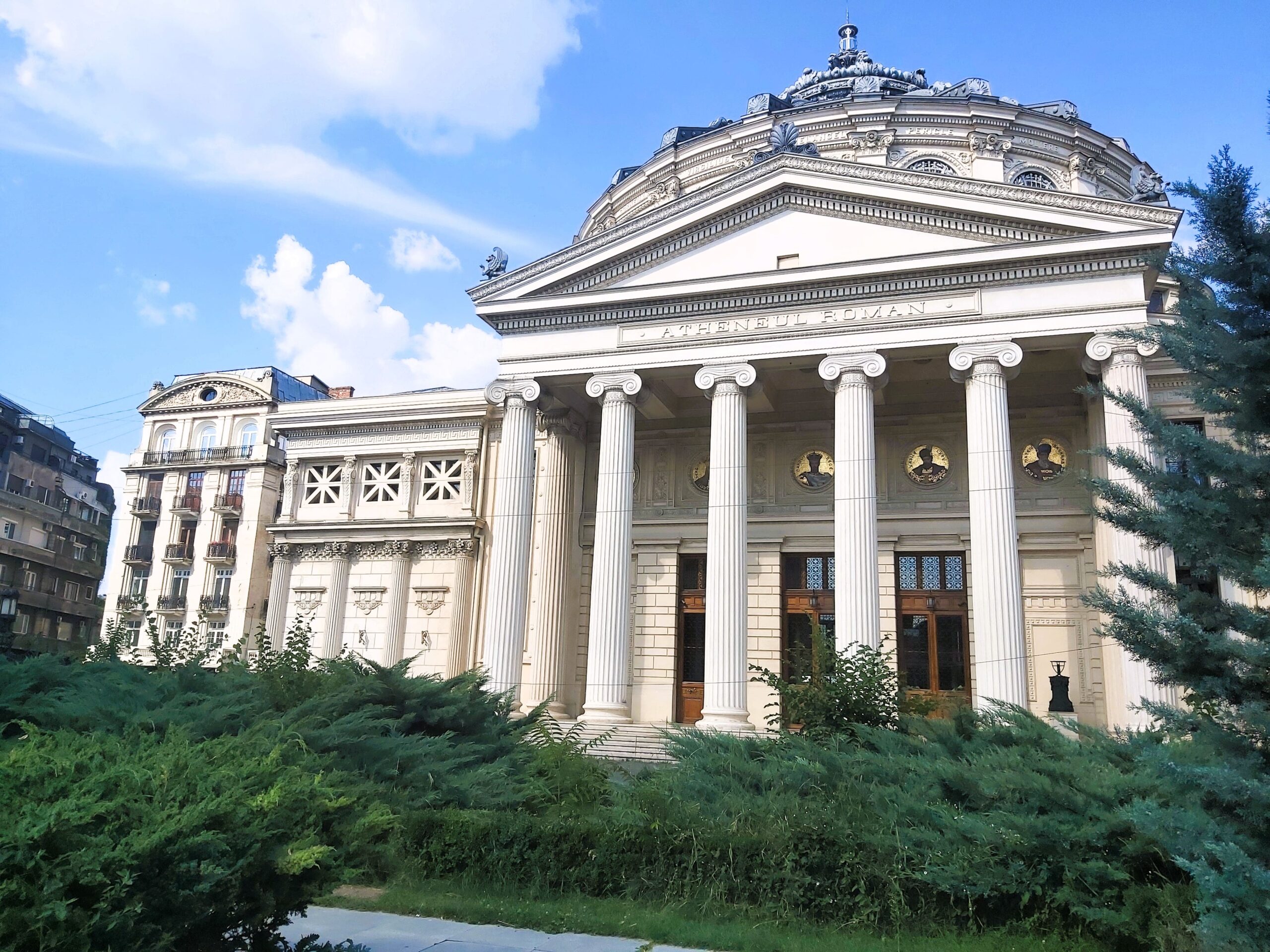 The Ateneul Român (the Romanian Athenaeum) in București, Romania
